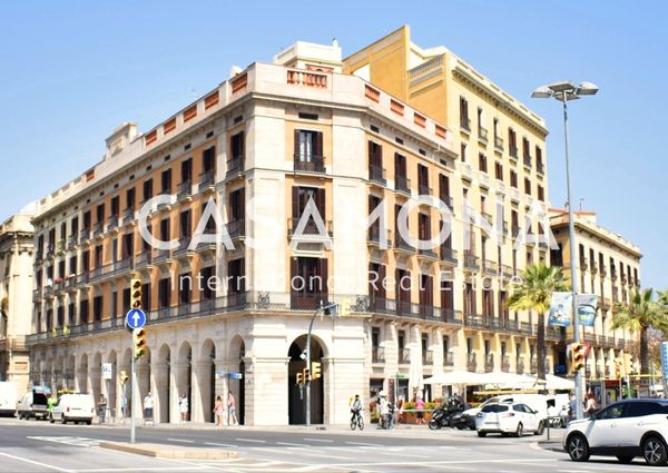 Luxurious 2 Bedroom Aparment with a View over Port Vell