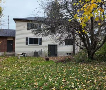 For Lease - 576 Kortright Road, Guelph, Ontario - Photo 3