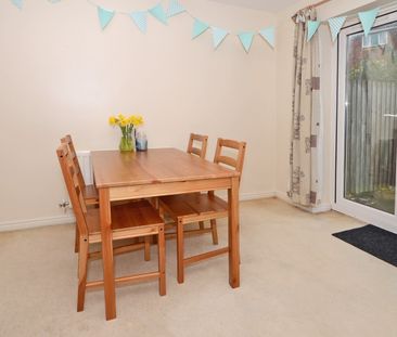 4 bedroom house to rent Godwin Way, Stoke-on-Trent, ST4 - Photo 2