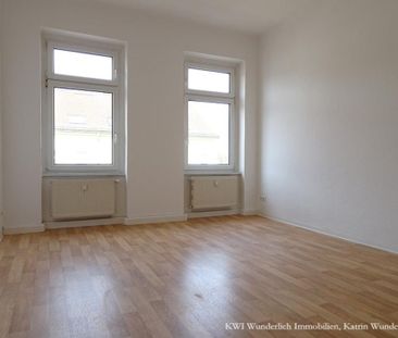 Wohnen im Kiez: 2 Raumwohnung mit Tageslichtbad | Neuschönefeld - Photo 4