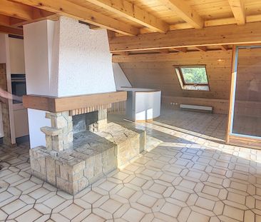 In the heart of the village of Oron-la-Ville 5.5 rooms in triplex - Photo 3