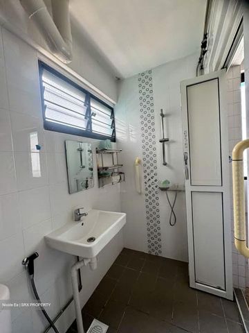 Blk 173 Woodlands Street 13 (Woodlands), HDB 5 Rooms - For Rent - Photo 4