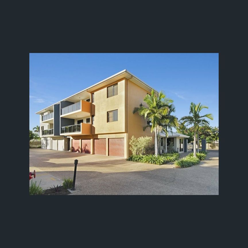 100 Ninth Ave, Railway Estate, Qld 4810 - Photo 1