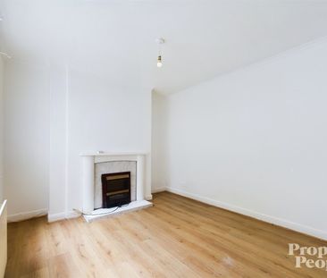 24 Manor Street, Belfast, BT14 6EA - Photo 4