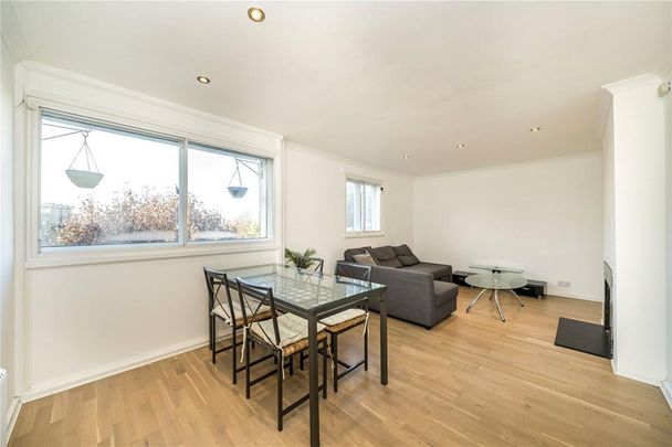 3 bedroom apartment to rent - Photo 1