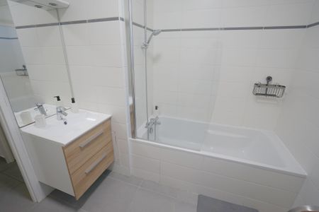 LA MADELEINE - APPARTEMENT - T3 - Photo 3