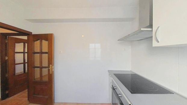 Piso de alquiler en La Fortuna - Photo 1