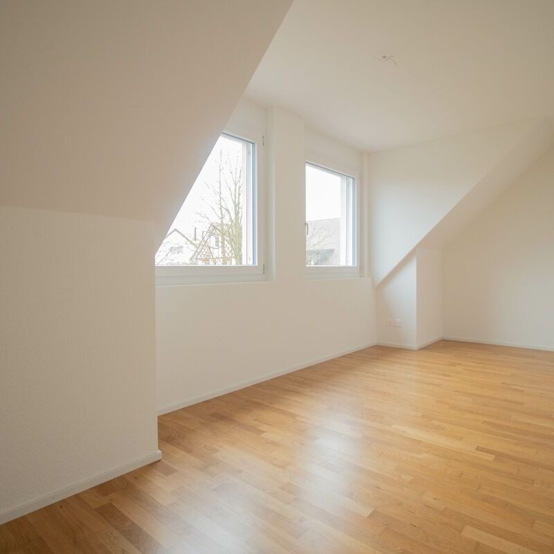 Tolle Wohnung mit grossem Balkon! - Foto 1