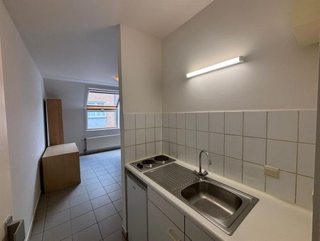 Drie beschikbare studio's in centrum Aalst - Photo 5