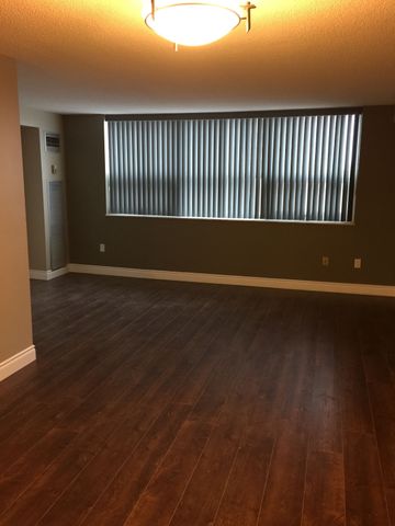 For Lease - 4 Lisa Street Unit# 507, Brampton, Ontario - Photo 2