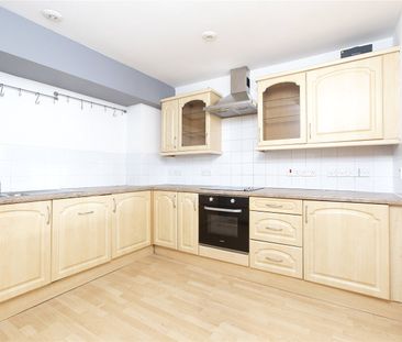 2 bedroom apartment to rent - Photo 6