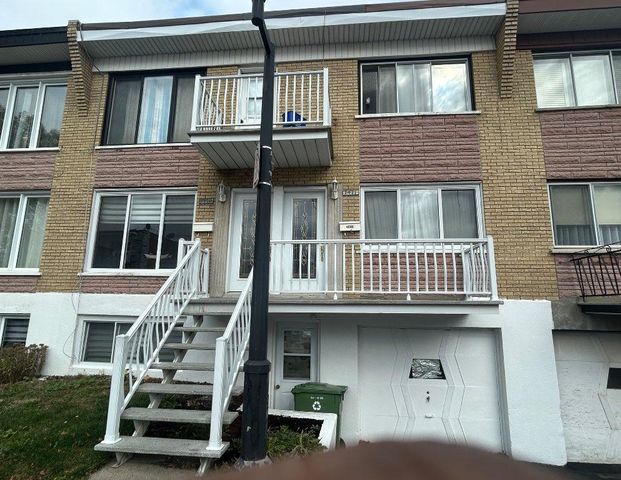 Haut duplex 5 1/2 a anjou - Photo 1