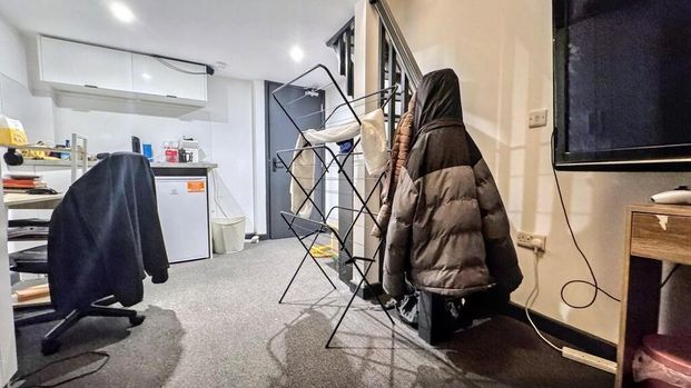 1 bedroom house to rent - Photo 1