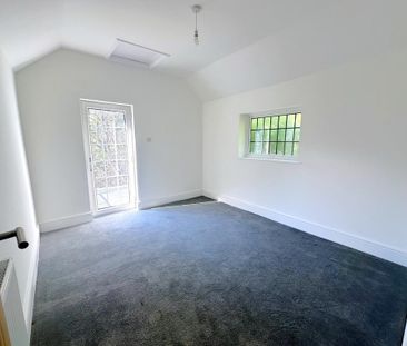 4 bedroom detached house to rent - Photo 2