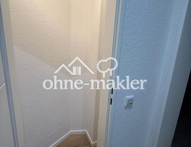 Erstbezug neu sanierter 4,5-Zimmer-Erdgeschosswohnung mit neuer EBK in zentraler Lage - Photo 1