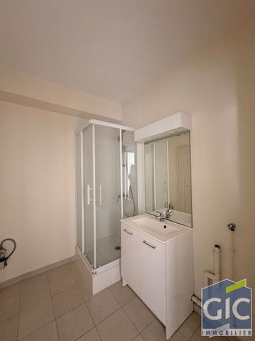 Location Appartement 3 pièces 88m² - Photo 5