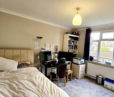 3 bedroom semi-detached house to rent - Photo 6