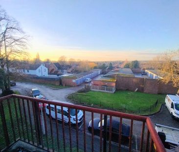 1 bedroom flat to rent - Photo 6