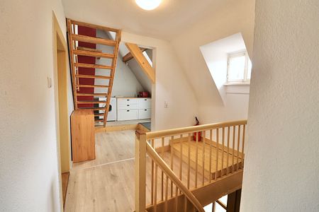 Große 3-Zimmer Maisonette Wohnung mit Balkon u. Stellpl. in Hertingen - Photo 2