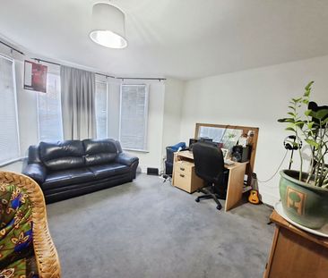 Brixton Hill, London, SW2 1QN - Photo 4