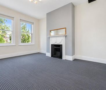3 bedroom apartment to rent - Photo 2