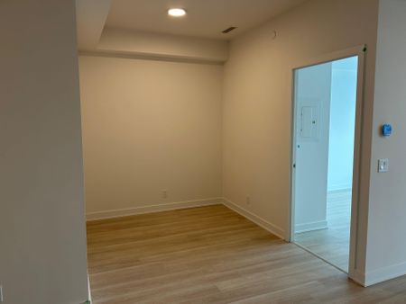 For Lease - 30 Upper Mall Way Unit# 1611, Vaughan, Ontario - Photo 4