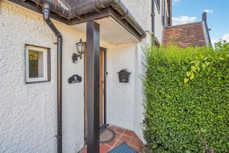 2 bedroom terraced house to rent - Photo 5