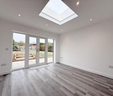 Alderton, Nr Tewkesbury GL20 8NL - Photo 1