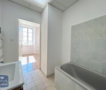 Location Appartement 2 pièces 45m² CAUSSADE 82300 - Photo 4