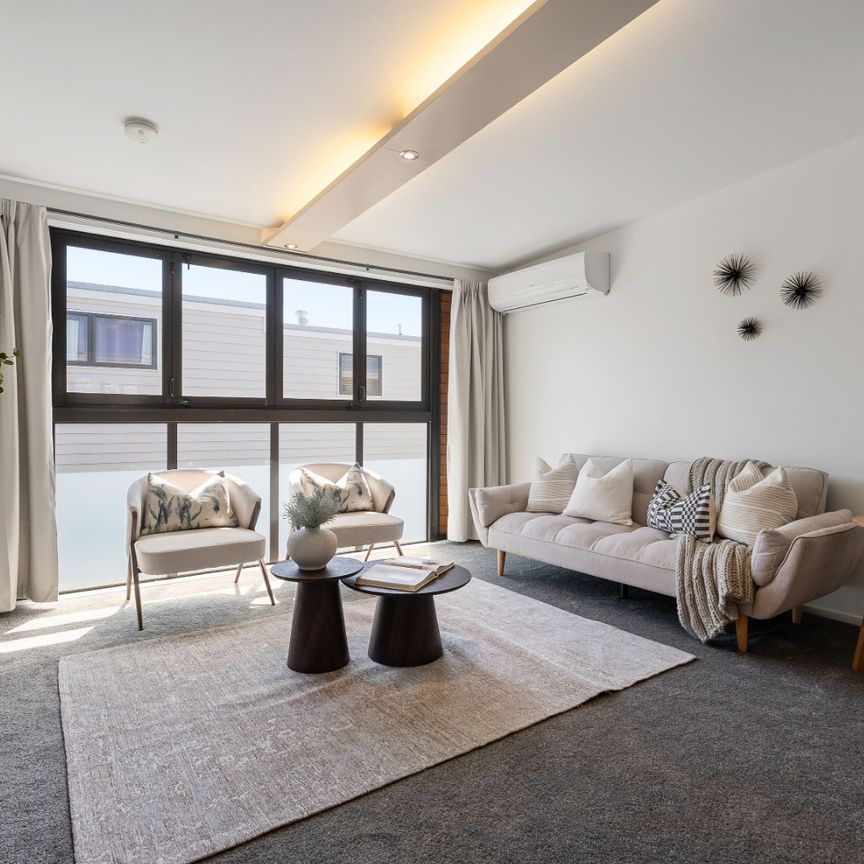 Welcome home to 12/45 Childers Terrace. - Photo 1