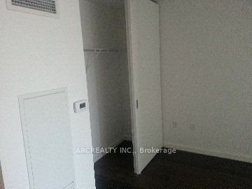 For Lease - 51 Trolley Crescent Unit# 1207, Toronto, Ontario - Photo 3