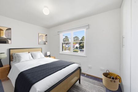 Spacious Family Home in Prime Location - Photo 5