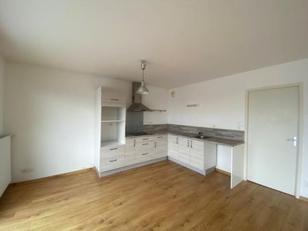 Location Appartement 5 pièces 120m² CAEN 14000 - Photo 3