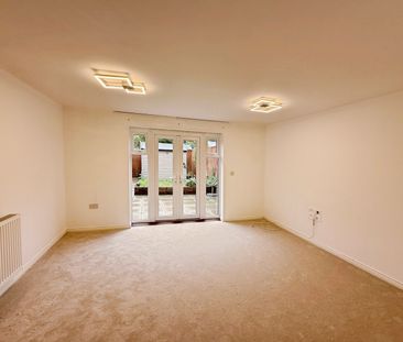 4 bedroom mid-terrace to rent Damselfly Road, Northampton, NN4 9ET - Photo 4