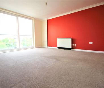 Bergenia House, Bedfont Lane, Feltham,TW13 - Photo 1