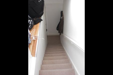 Studio Flat, Hillfield Avenue, N8 - Photo 2