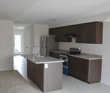 For Lease - 3 Butcher Crescent, Brantford, Ontario - Photo 1