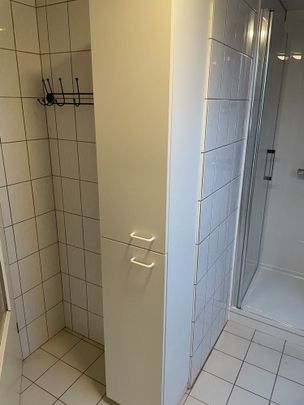 Appartement te huur met 1 slaapkamer op 3-de verdieping zonder lift en terras. - Photo 1