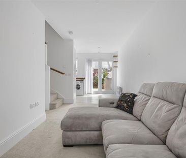 1 bedroom terraced house to rent - Photo 2