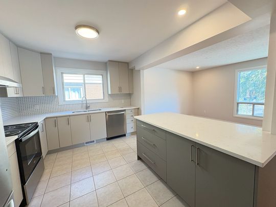 For Lease - 816 Dundee Avenue Unit# 1, Britannia Heights - Queensway Terrace N and Area, Ontario - Photo 1