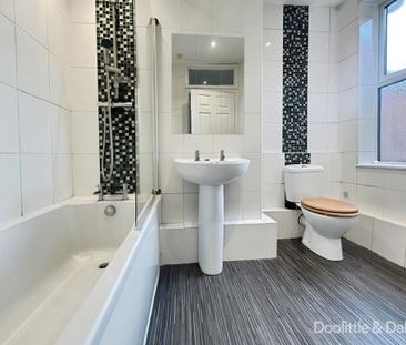 2 bedroom terraced house to rent - Photo 5