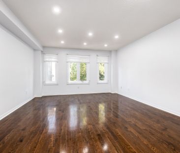 For Lease - 100 Coburg Crescent, Richmond Hill, Ontario - Photo 6