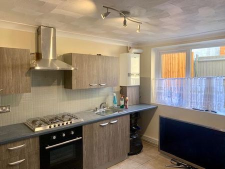 1 bedroom flat to rent - Photo 3