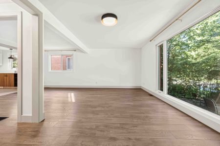 For Lease - 204 Donald Street Unit# 1, Overbrook - Castleheights and Area, Ontario - Photo 3