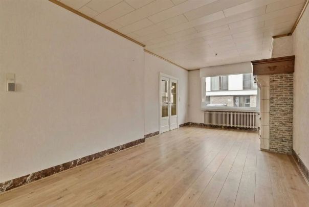 Woning met 3 slaapkamers en tuin. - Photo 1