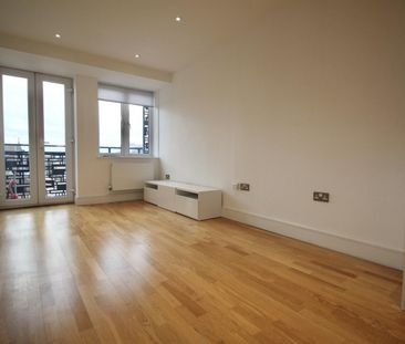 1 Bedroom Apartment To Let - Photo 2