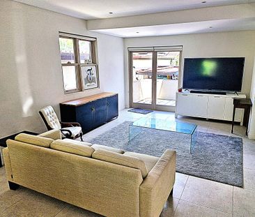 Abbotsford - Photo 1