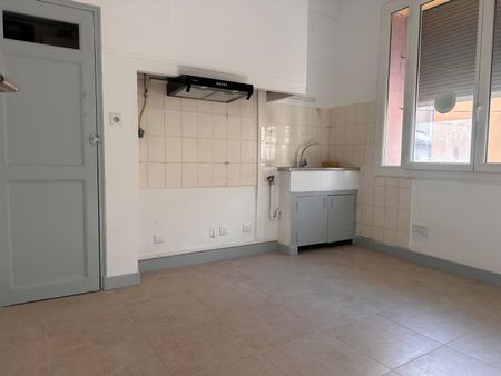 Location appartement Marseille 1er (13001) - Photo 4