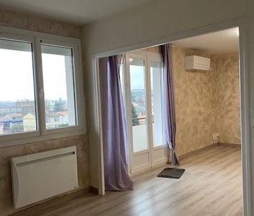 Location Appartement 5 pièces 75m² LA VOULTE SUR RHONE 07800 - Photo 1