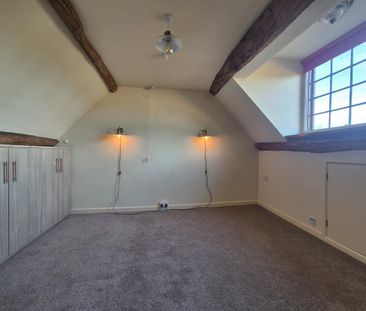 3 bedroom terraced house to rent - Photo 6